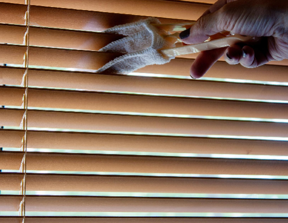 Venetian Blinds Cleaning